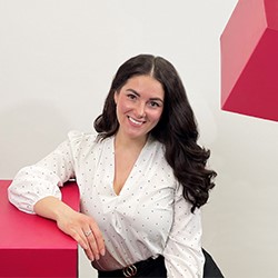 Olesia Kavelenova